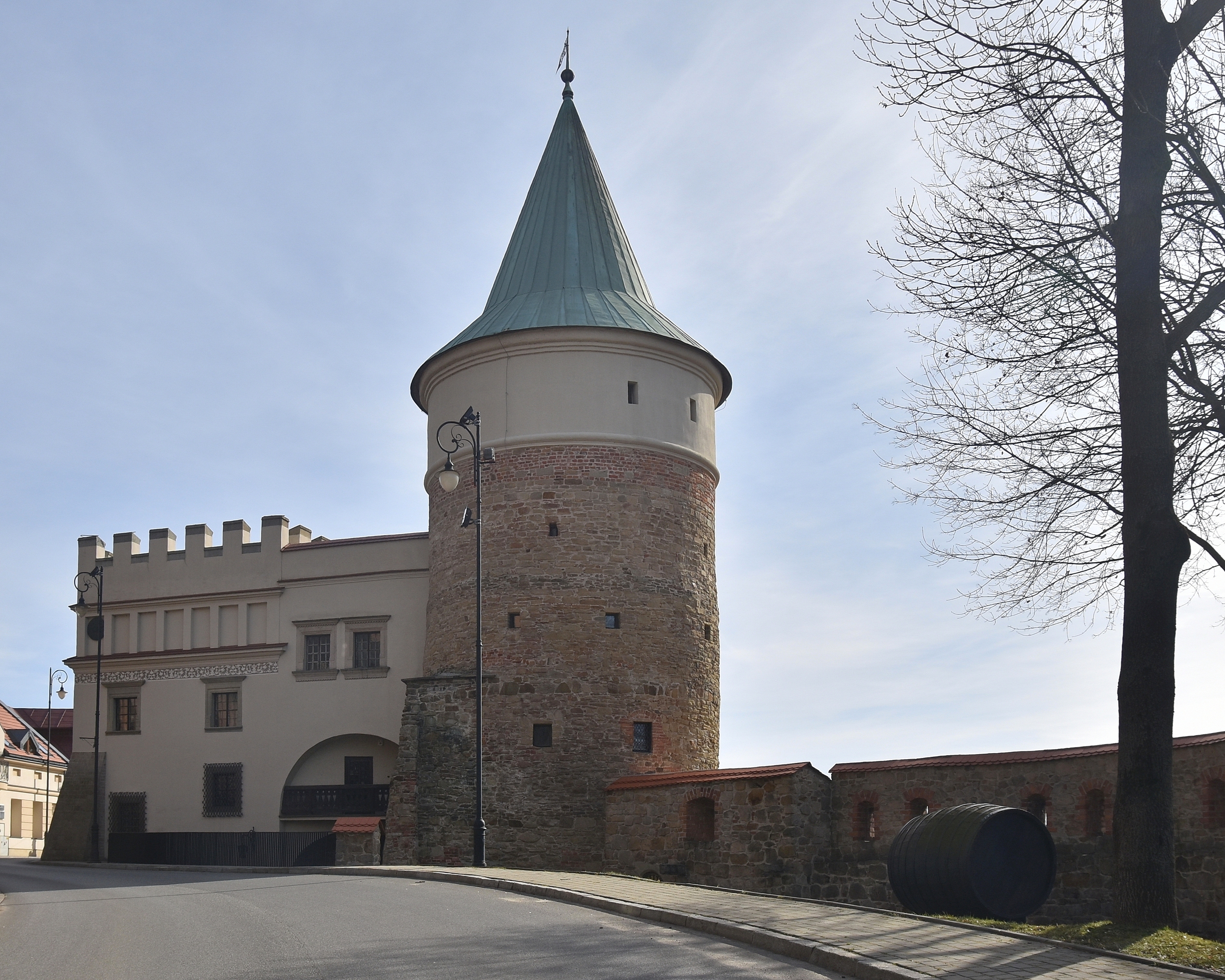 Ograniczenia w zwiedzaniu - Dom z Basztą